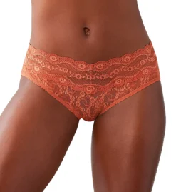 B.tempt'd By Wacoal Lace Kiss Hipster Panty 978282